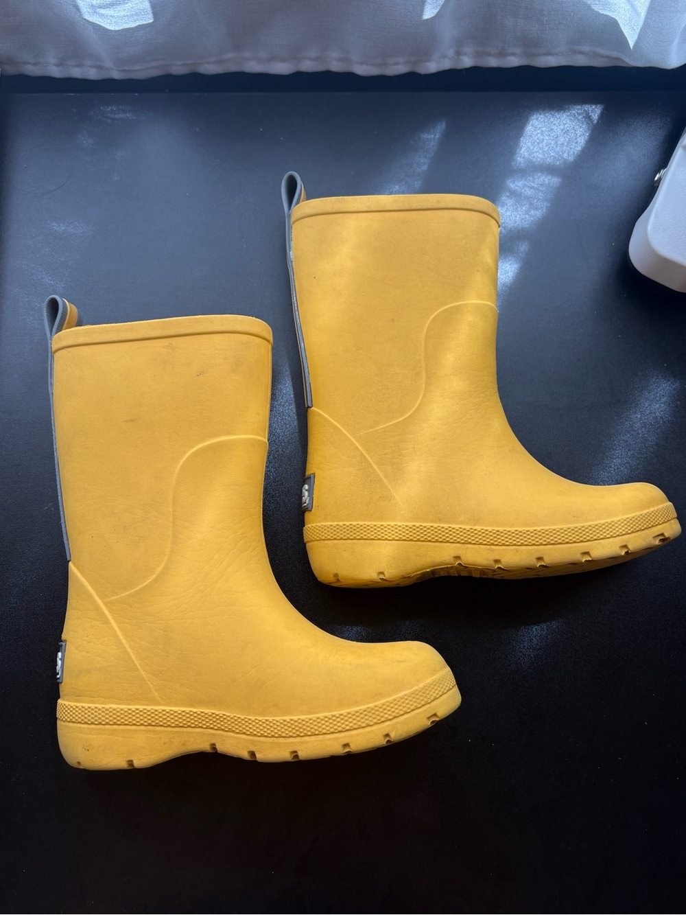 Totes yellow rain boots